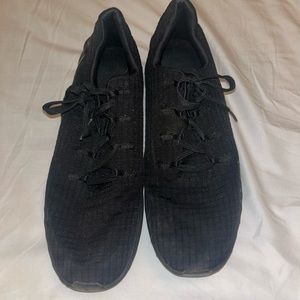 Nobull ripstop runners. Good used conditionWorn for one season of MS track